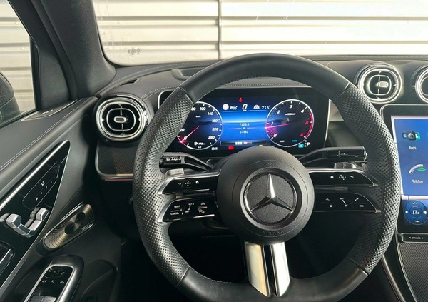 Mercedes-Benz GLC cena 299900 przebieg: 17581, rok produkcji 2022 z Stalowa Wola małe 211